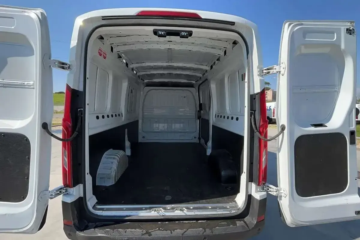 Usata Maxus V90 150 CV (110 kW) 2024 Bianco Furgone