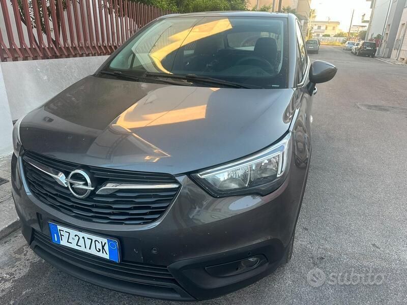 Usata Opel Crossland X 120 CV (88 kW) 2020 Grigio SUV