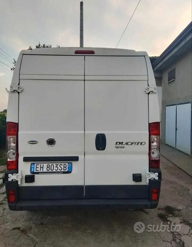 Usata Fiat Ducato 180 CV (132 kW) 2011 Furgone