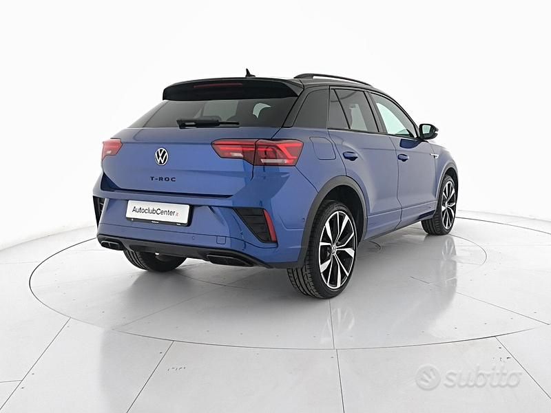 Usata VW T-Roc R-line 150 CV (110 kW) 2025 Blu SUV