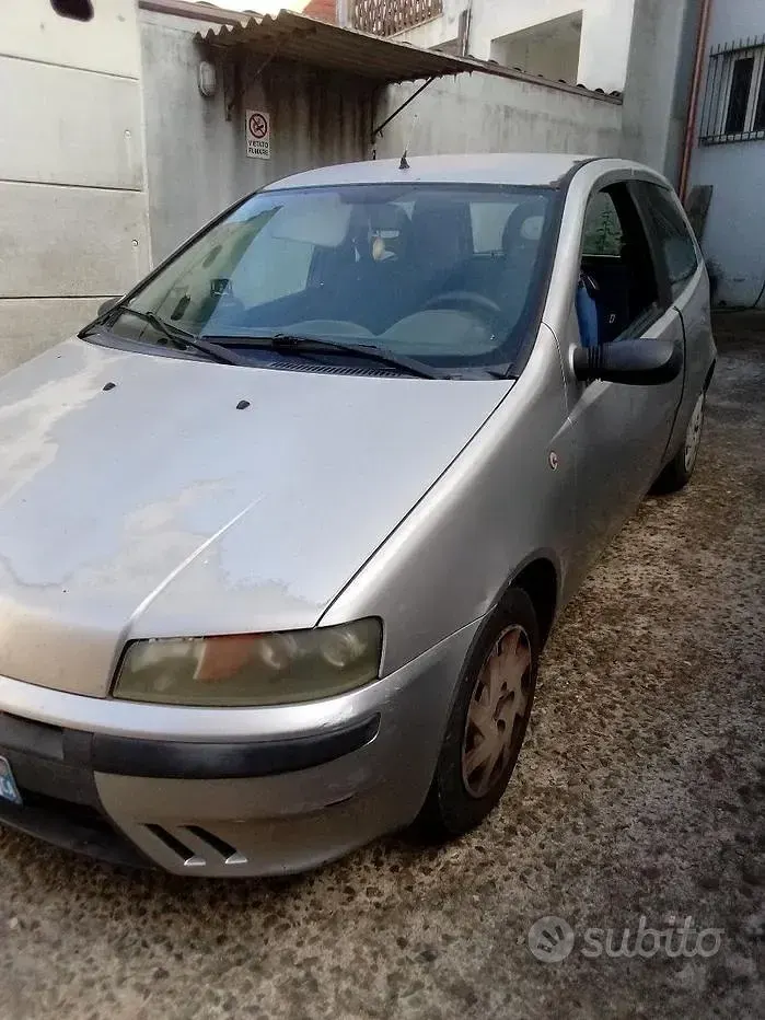 Usata Fiat Punto 60 CV (44 kW) 2000 Utilitaria