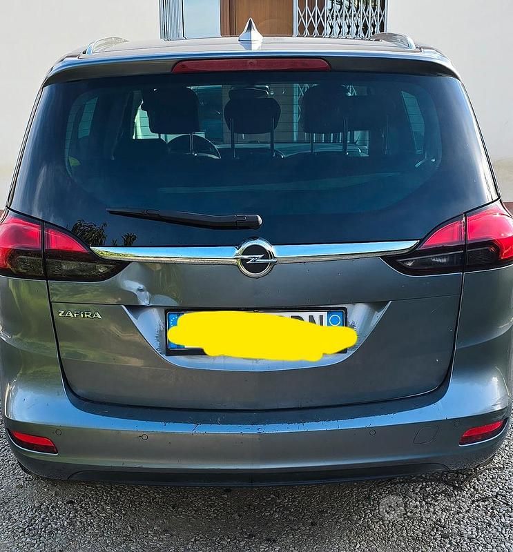 Usata Opel Zafira Innovation 136 CV (100 kW) 2018 Grigio Monovolume