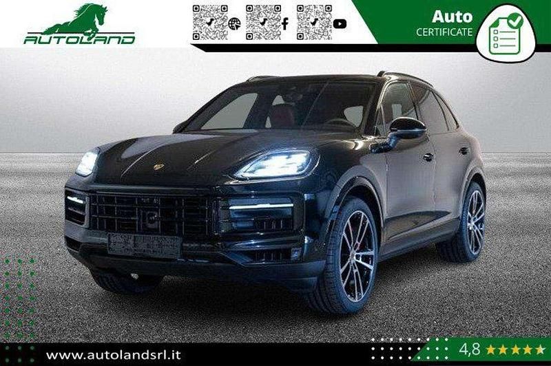 Nero metallizzato Usata 2024 Porsche Cayenne SUV | 136.800 € (Molto cara) - Immagine 1/4