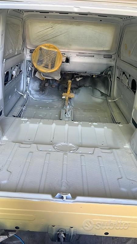 Usata 1996 Fiat Panda 4x4 Club Due volumi | 6000 € (Buon prezzo) - Immagine 1/4