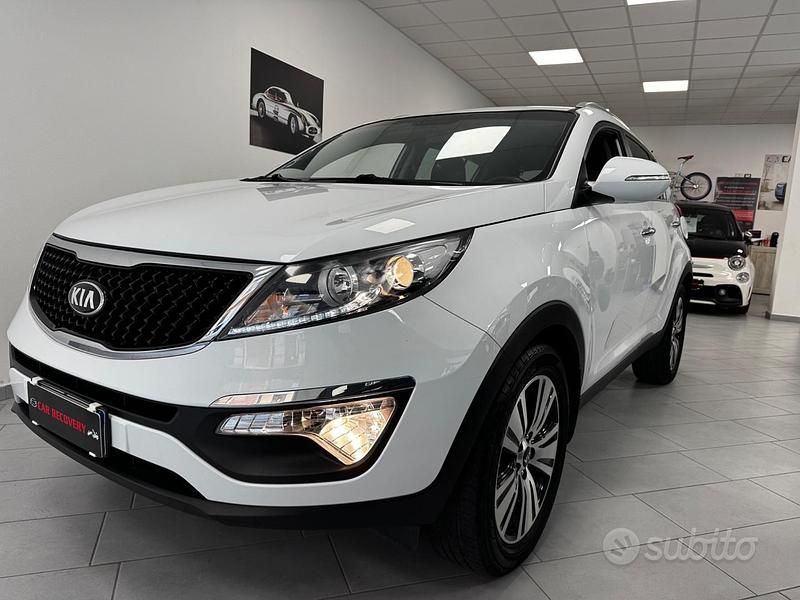 Usata Kia Sportage Active 116 CV (85 kW) 2015 Bianco SUV