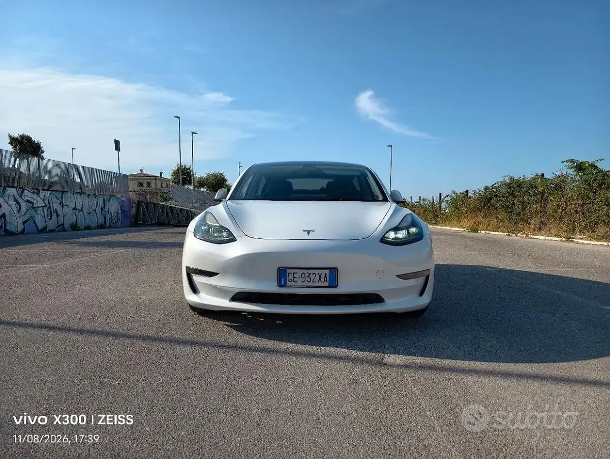 Usata Tesla Model 3 Performance 155 kW (211 CV) 2021 Bianco Berlina