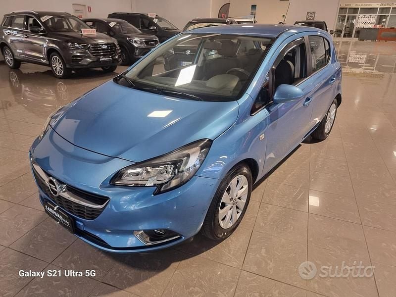 Usata Opel Corsa Cosmo 75 CV (55 kW) 2016 Blu/azzurro Berlina