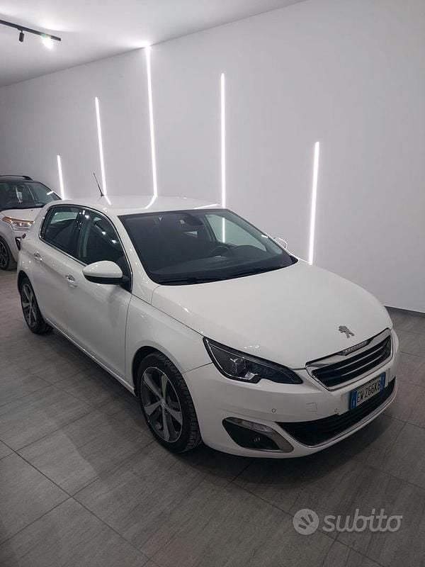Usata Peugeot 308 Allure 115 CV (84 kW) 2014 Bianco Berlina