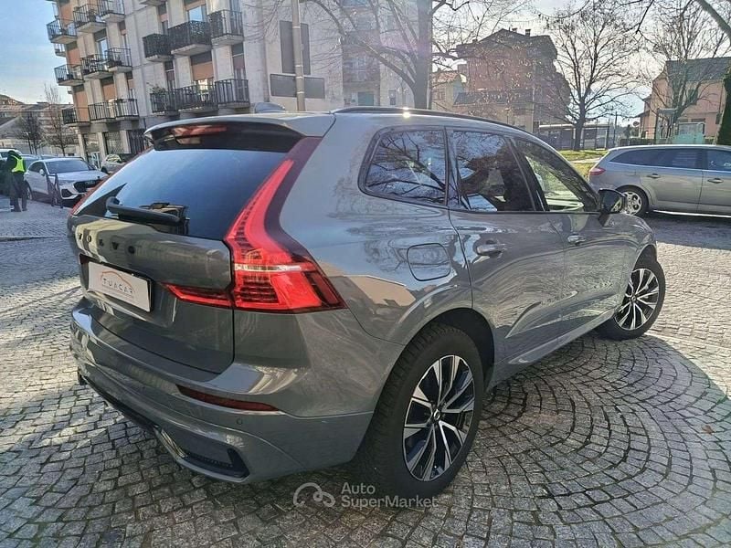 Usata Volvo XC60 Plus 197 CV (144 kW) 2024 Grigio SUV