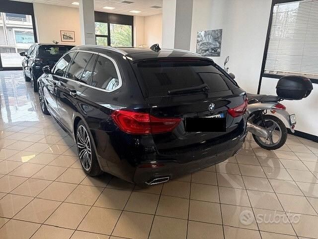 Usata BMW 520 M Sport 190 CV (139 kW) 2019 Blu Station wagon