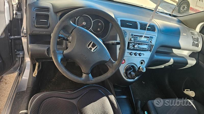 Usata Honda Civic 2005 Grigio Berlina