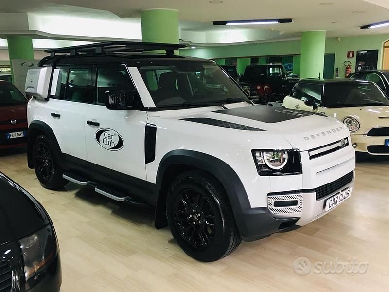 Usata Land Rover Defender SE 300 CV (220 kW) 2023 Bianco SUV