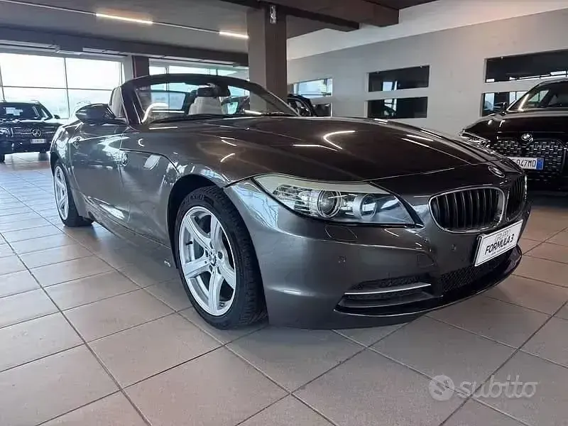 Usata BMW Z4 204 CV (150 kW) 2010 Marrone Cabrio