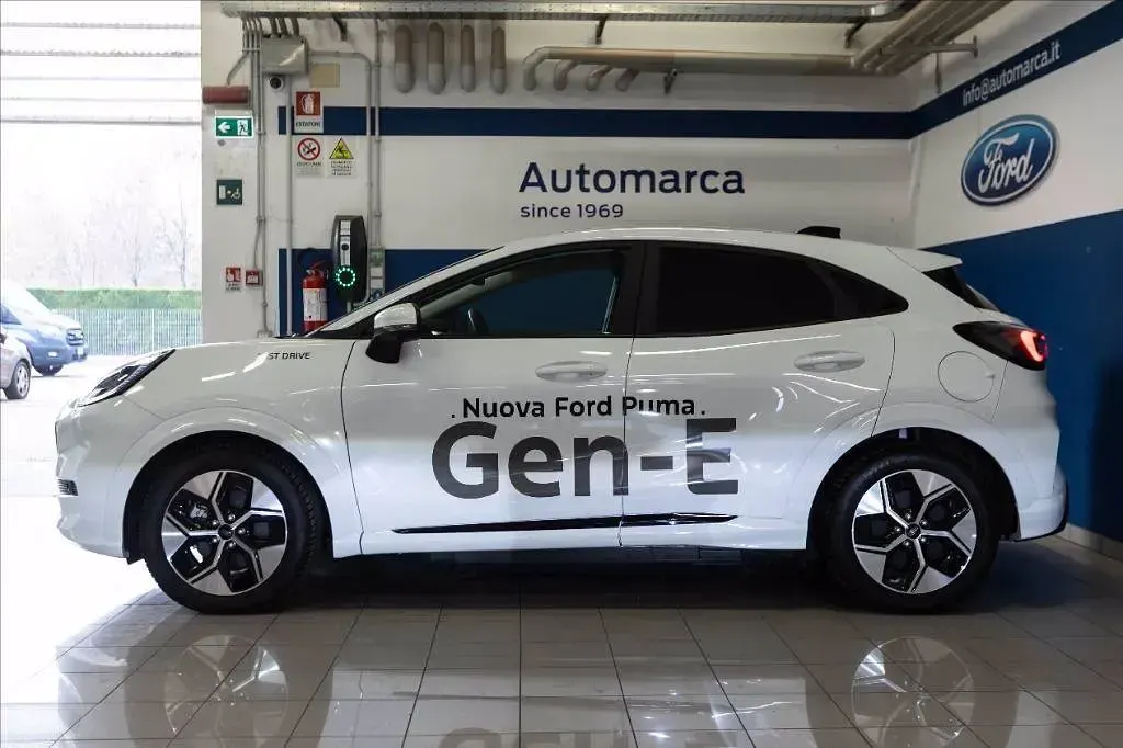 Usata Ford Puma Gen-E Premium 123 kW (168 CV) 2025 Bianco SUV