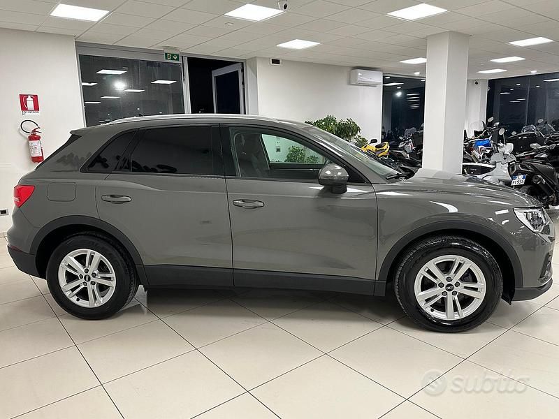 Usata Audi Q3 Business 150 CV (110 kW) 2022 Grigio SUV