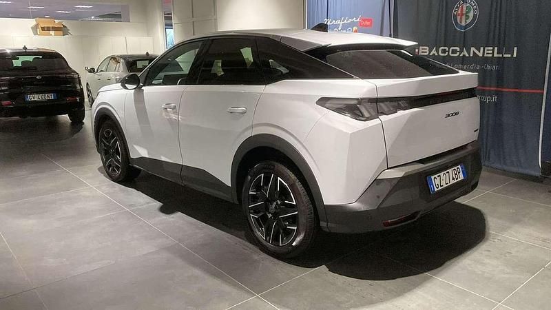 Usata Peugeot 3008 Allure 145 CV (106 kW) 2025 Bianco SUV