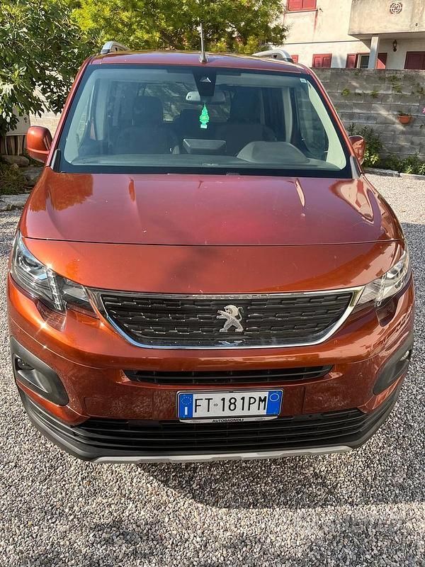 Usata 2019 Peugeot Rifter Allure Monovolume | 15.900 € (Buon prezzo) - Immagine 1/4