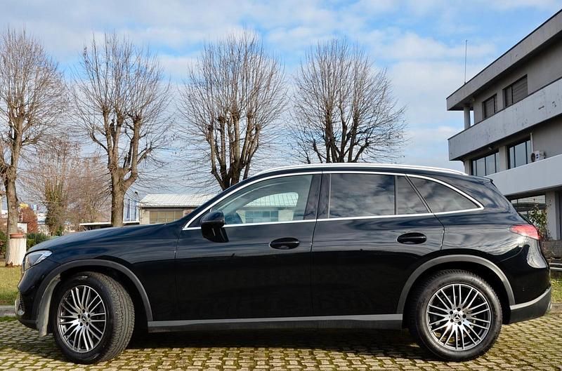 Usata Mercedes GLC200 Advanced Plus 203 CV (149 kW) 2023 Nero SUV
