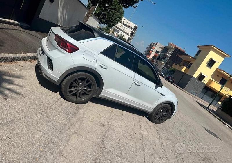 Usata VW T-Roc R 300 CV (220 kW) 2021 Grigio SUV