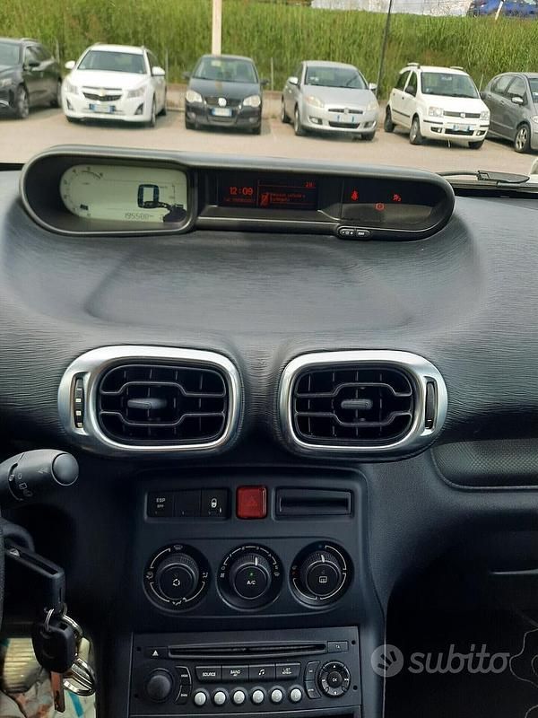 Usata Citroën C3 Picasso Seduction 92 CV (67 kW) 2012 Grigio Monovolume