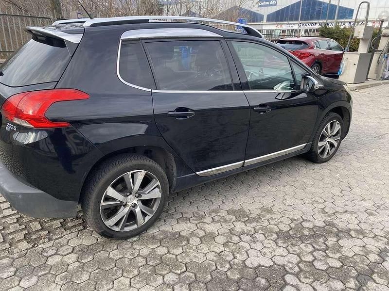 Usata Peugeot 2008 Allure 114 CV (83 kW) 2014 Nero SUV