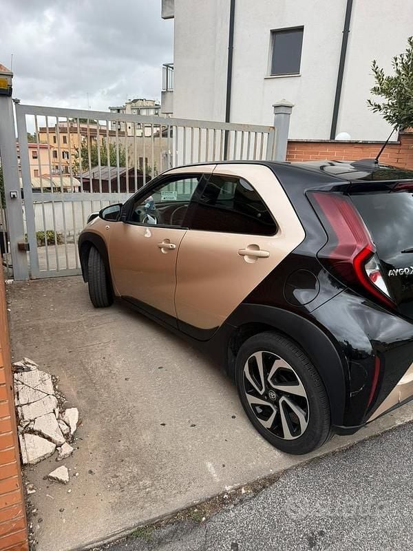 Usata Toyota Aygo X 72 CV (52 kW) 2024 SUV