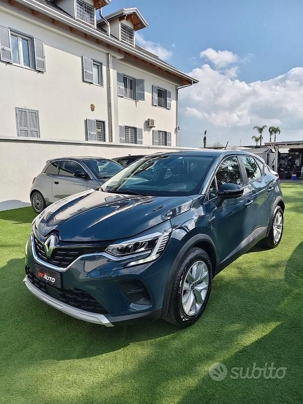 Usata Renault Captur 100 CV (73 kW) 2023 SUV