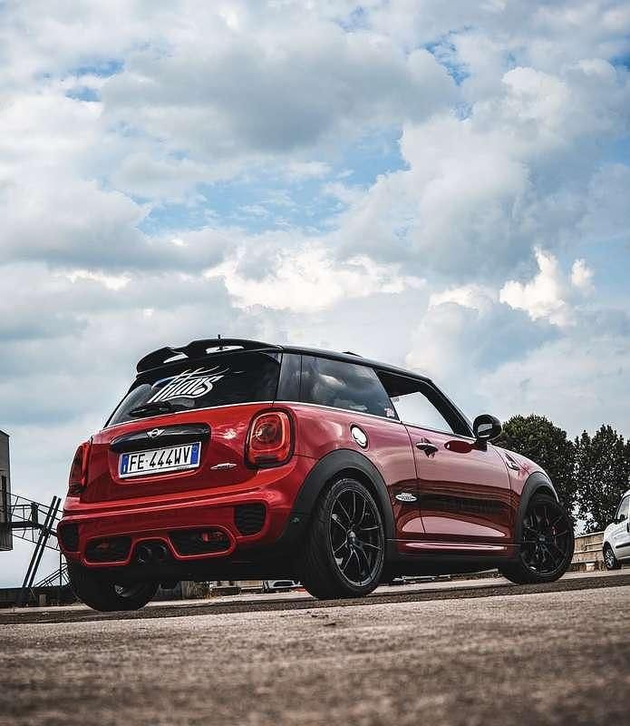 Usata Mini John Cooper Works Hype 231 CV (169 kW) 2016 Utilitaria