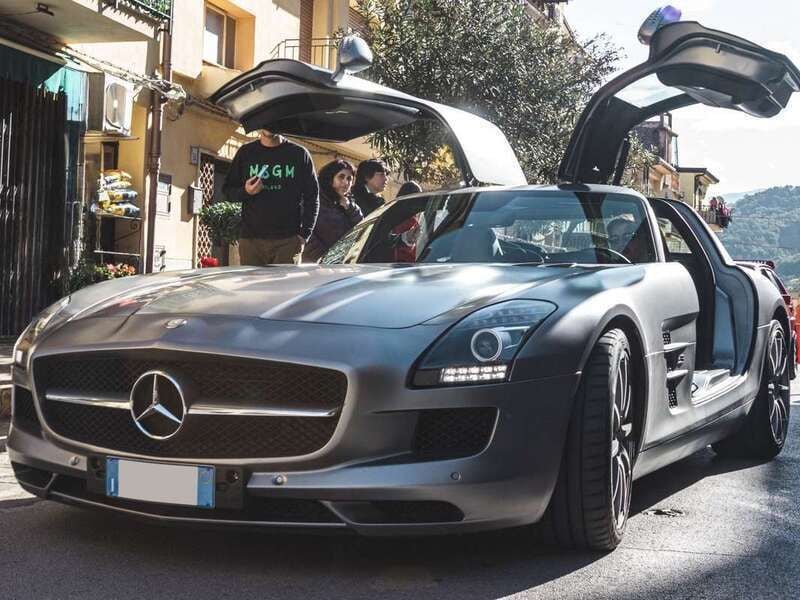 Usata Mercedes SLS AMG 605 CV (444 kW) 2011 Grigio Coupé