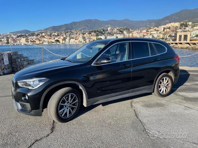 Nero Usata 2019 BMW X1 Sport Line SUV | 18.000 € (Ottimo prezzo) - Immagine 1/4