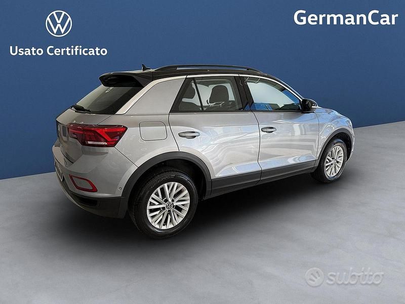 Usata VW T-Roc Life 150 CV (110 kW) 2024 Grigio SUV