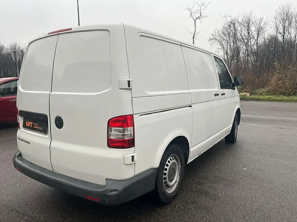 Usata VW T5 114 CV (83 kW) 2012 Bianco Furgone