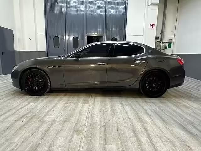 Usata Maserati Ghibli 330 CV (242 kW) 2016 Marrone Berlina