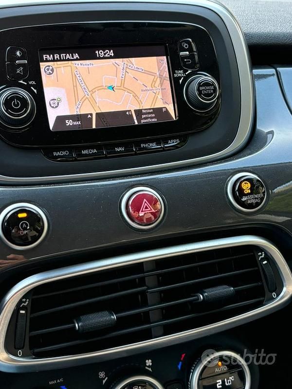 Usata Fiat 500X 120 CV (88 kW) 2017 Grigio SUV