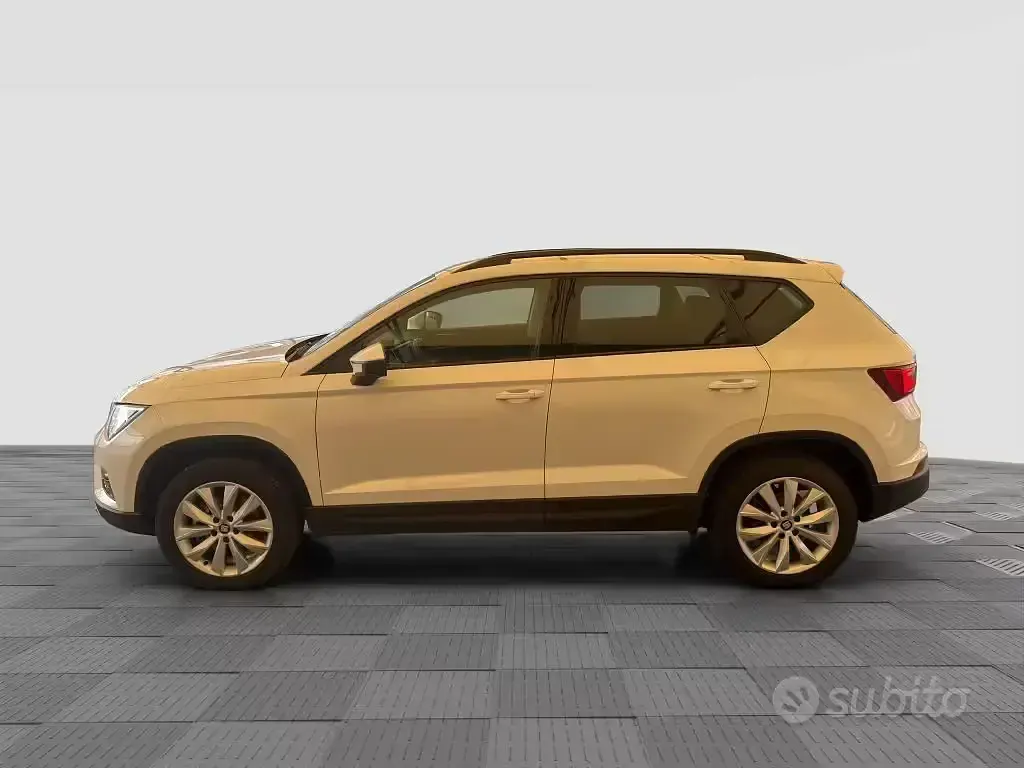 Usata Seat Ateca Ecomotive 116 CV (85 kW) 2018 Bianco SUV