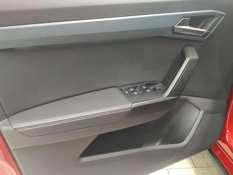 Usata Seat Arona Xperience 110 CV (80 kW) 2023 Rosso SUV