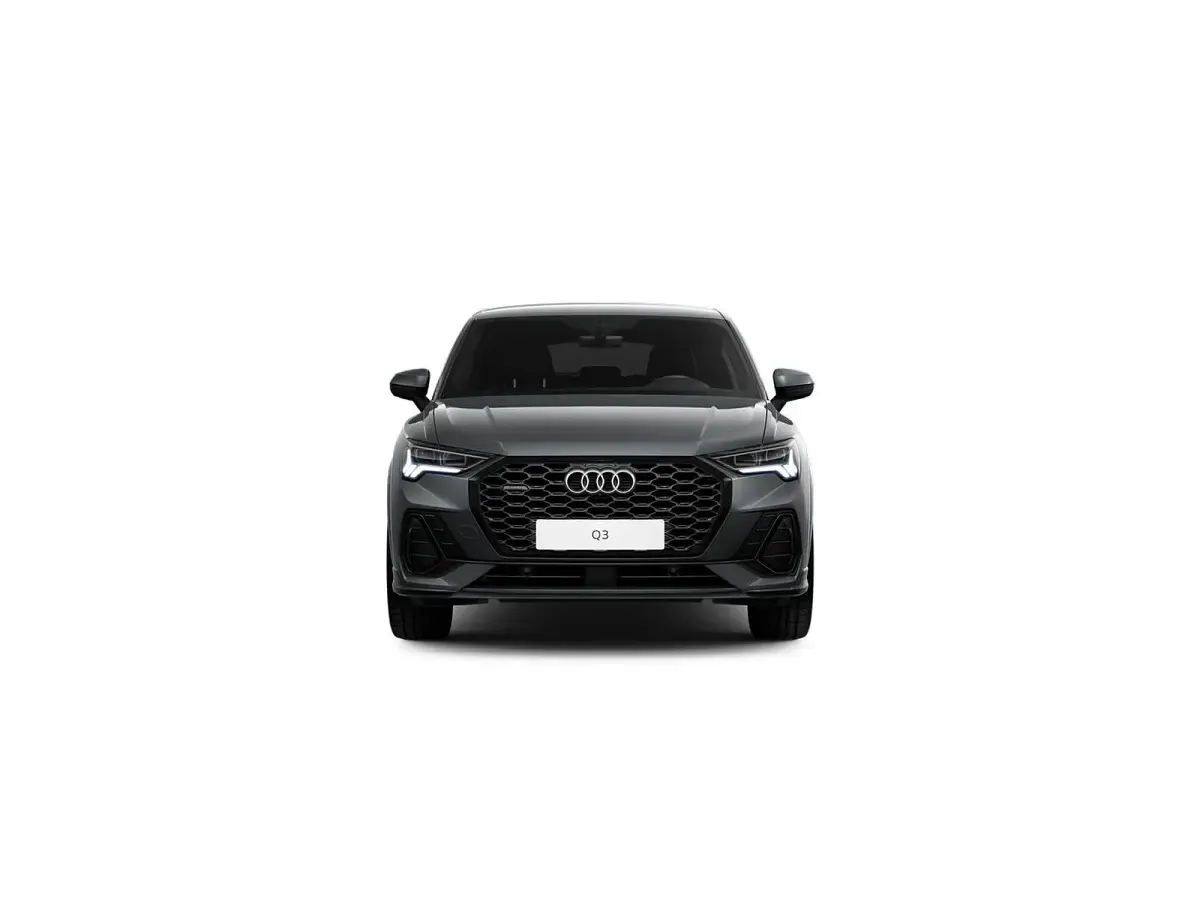 Usata Audi Q3 Sportback Comfort 200 CV (147 kW) 2023 Grigio daytona perlato SUV