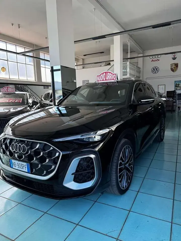 Usata Audi SQ5 Ambiente 367 CV (269 kW) 2025 Nero SUV