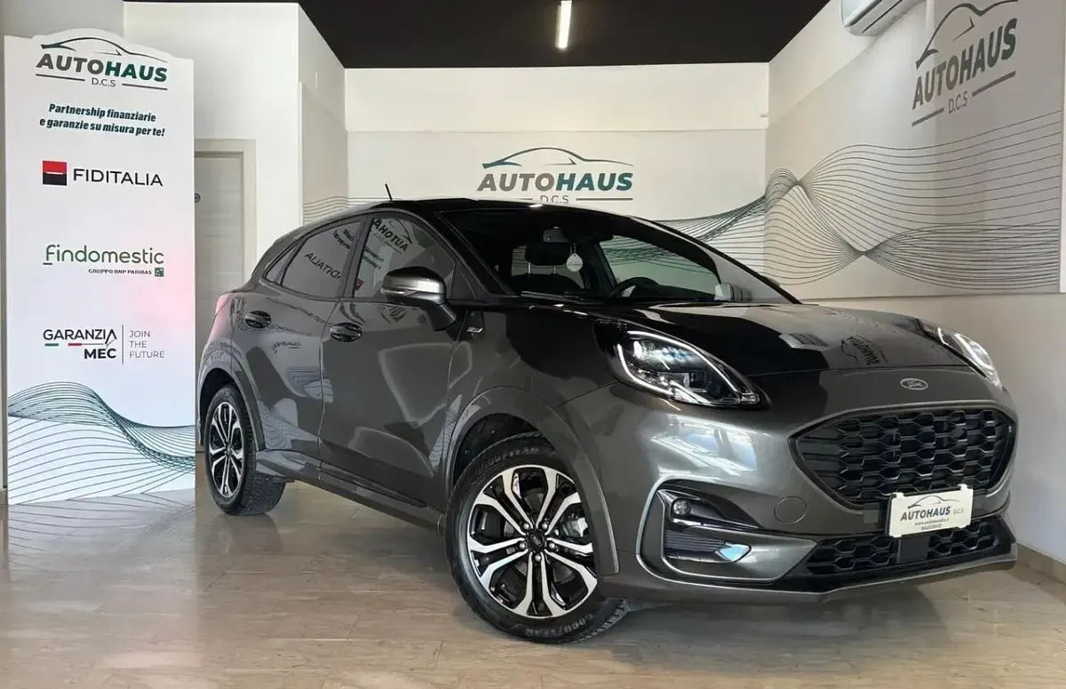 Usata Ford Puma ST-Line 125 CV (91 kW) 2024 Grigio SUV