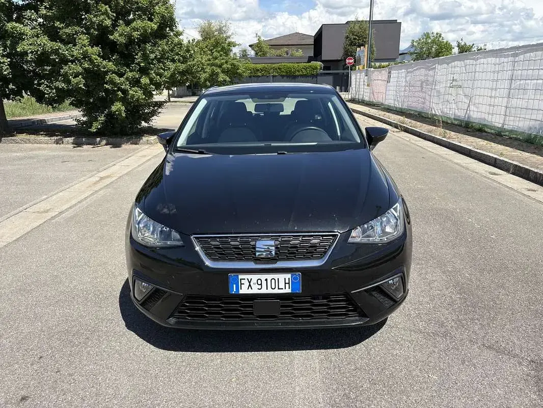 Usata Seat Ibiza Business 90 CV (66 kW) 2019 Nero Utilitaria