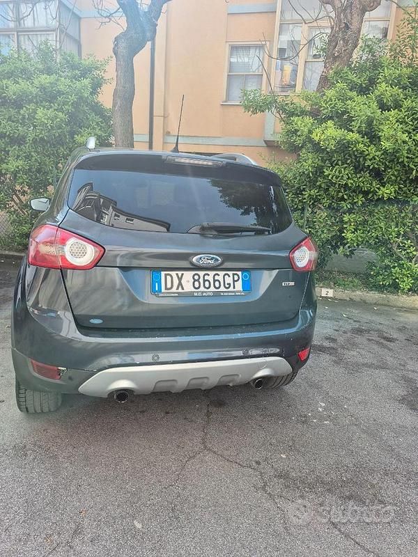 Usata Ford Kuga 136 CV (100 kW) 2009 SUV