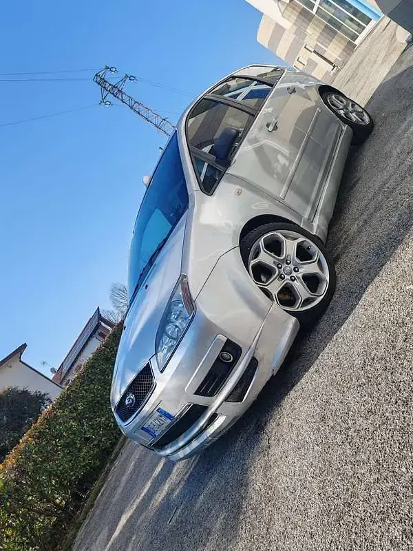 Usata Ford C-MAX Ghia 116 CV (85 kW) 2007 Argento Monovolume