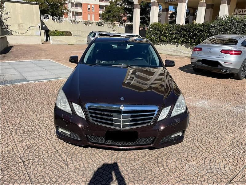 Usata Mercedes E350 Avantgarde 272 CV (200 kW) 2010 Berlina
