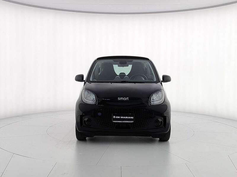 Usata Smart ForTwo Electric Drive Pure 41 kW (56 CV) 2021 Nero Utilitaria