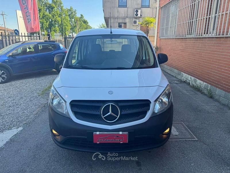 Begagnad Mercedes Citan 109 90 HK (66 kW) 2017 Vit Kombi