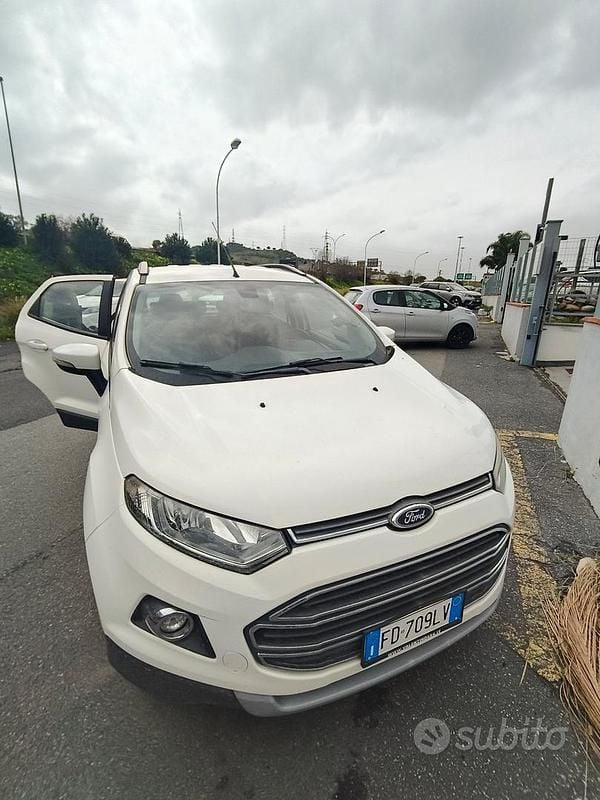 Usata Ford Ecosport Titanium 2015 Bianco SUV