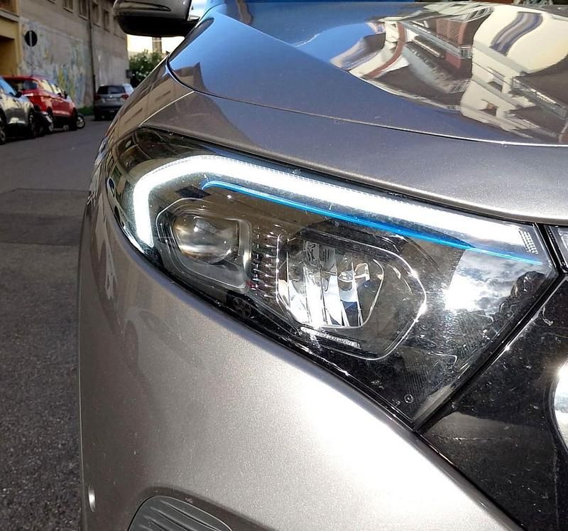 Usata Mercedes EQA350 Advanced 139 kW (190 CV) 2023 Giallo SUV