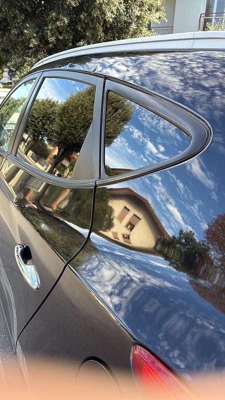 Usata Hyundai ix35 Comfort 163 CV (119 kW) 2011 Nero SUV