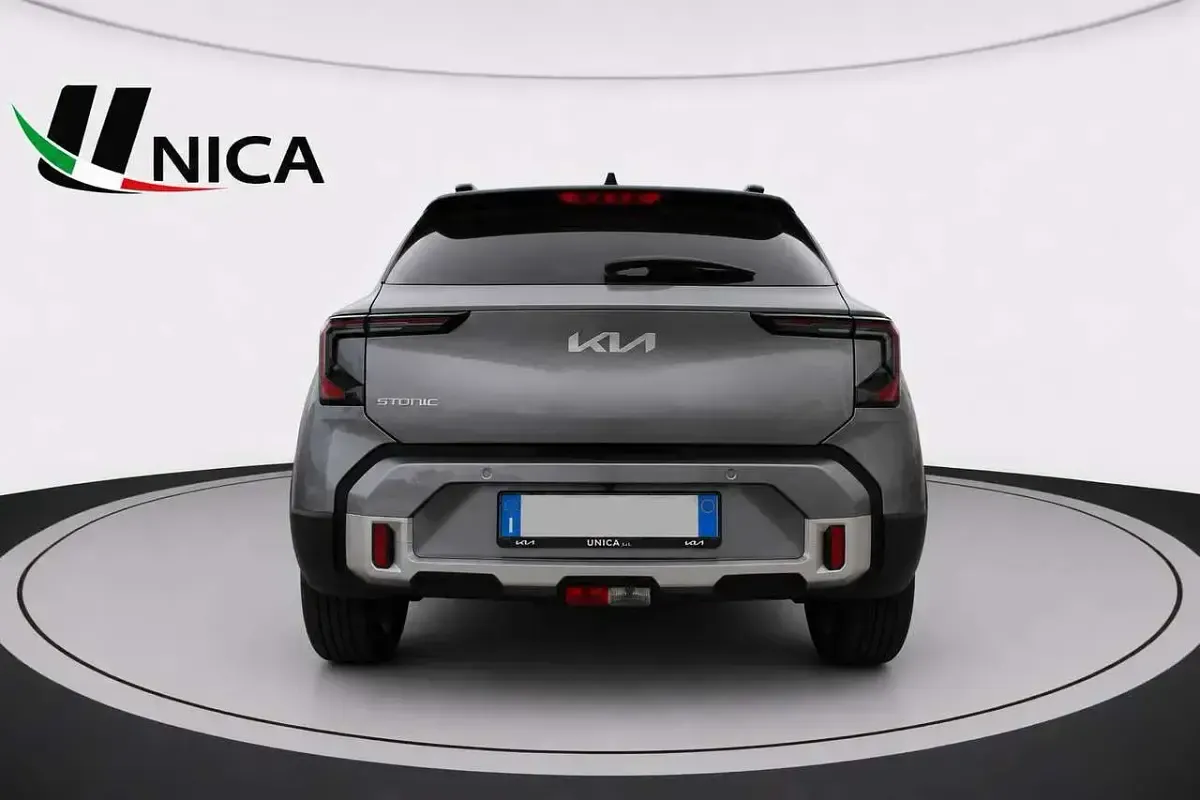 Nuova Kia Stonic Style 116 CV (85 kW) 2026 Grigio SUV