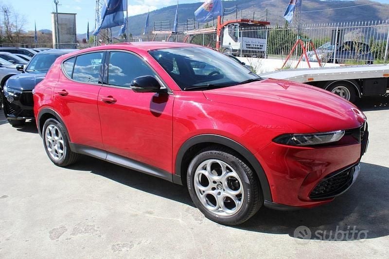 Usata Alfa Romeo Tonale Sprint 131 CV (96 kW) 2023 Rosso SUV